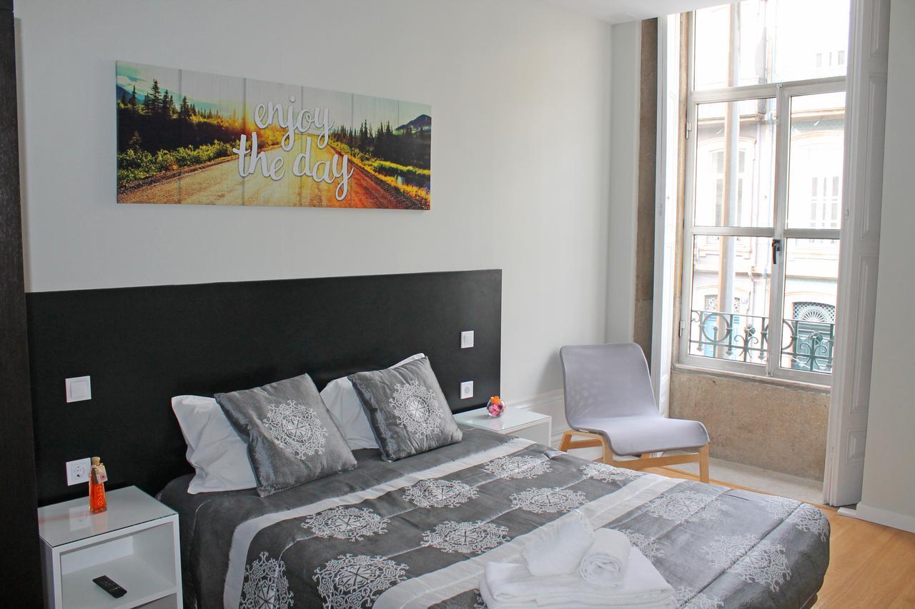 Lunar Guest House Порто Екстериор снимка