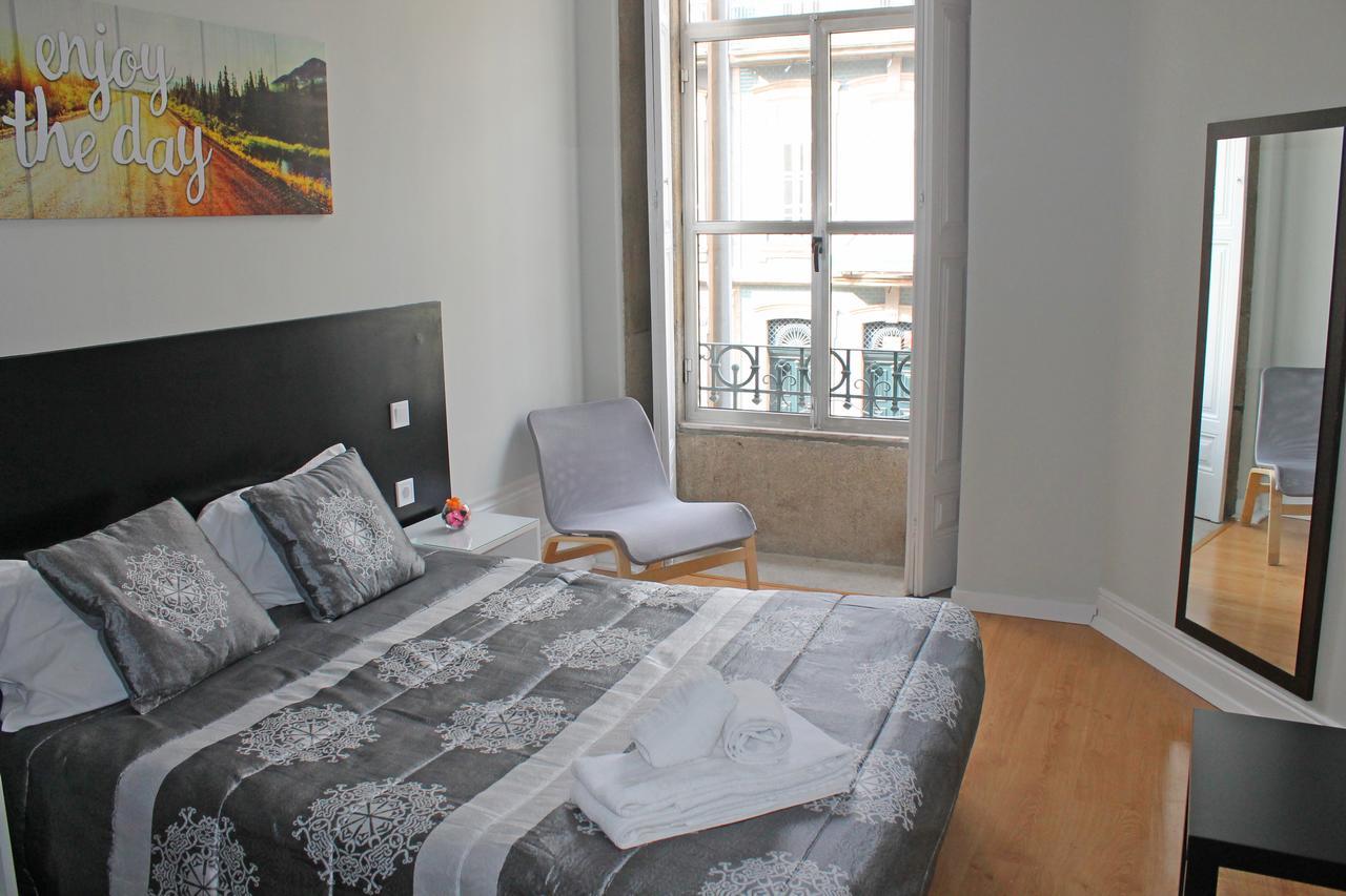 Lunar Guest House Порто Екстериор снимка