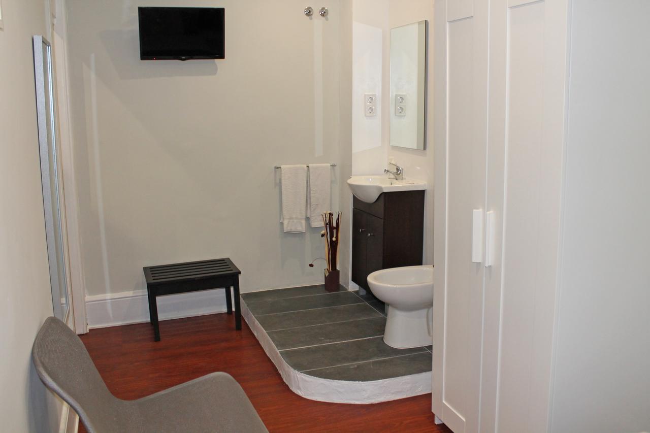 Lunar Guest House Порто Екстериор снимка