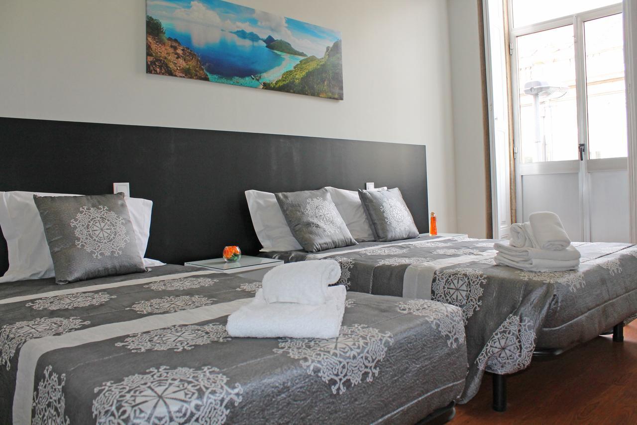 Lunar Guest House Порто Екстериор снимка