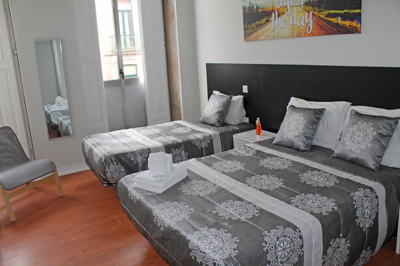 Lunar Guest House Порто Екстериор снимка