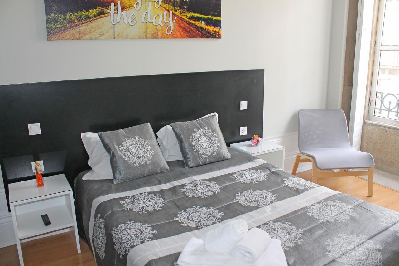 Lunar Guest House Порто Екстериор снимка