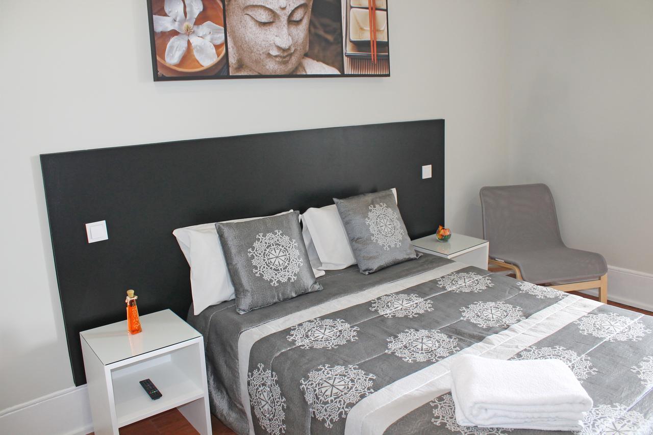 Lunar Guest House Порто Екстериор снимка