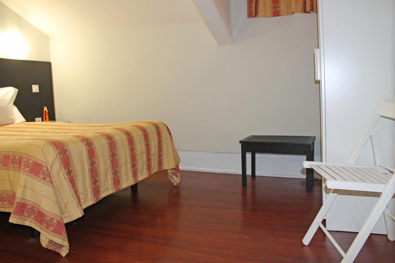 Lunar Guest House Порто Екстериор снимка