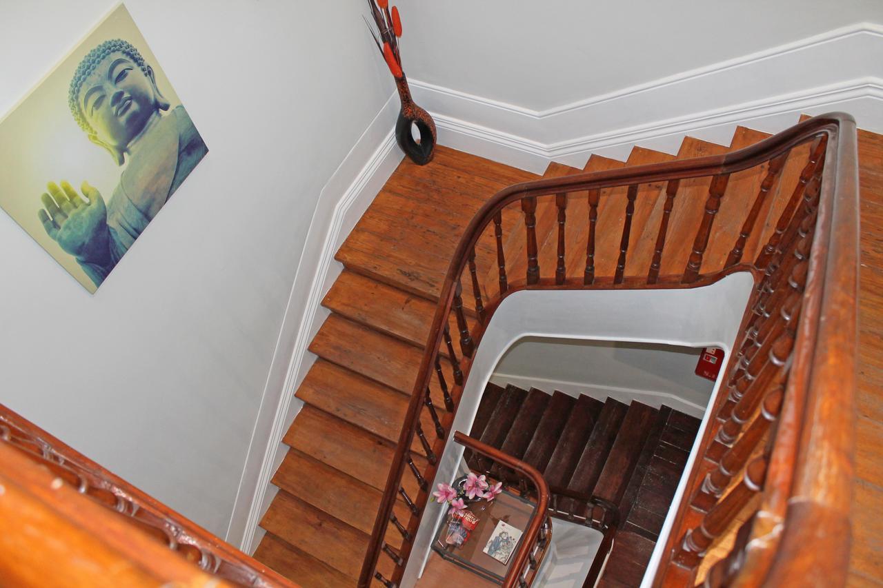 Lunar Guest House Порто Екстериор снимка