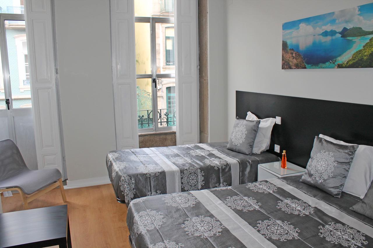 Lunar Guest House Порто Екстериор снимка