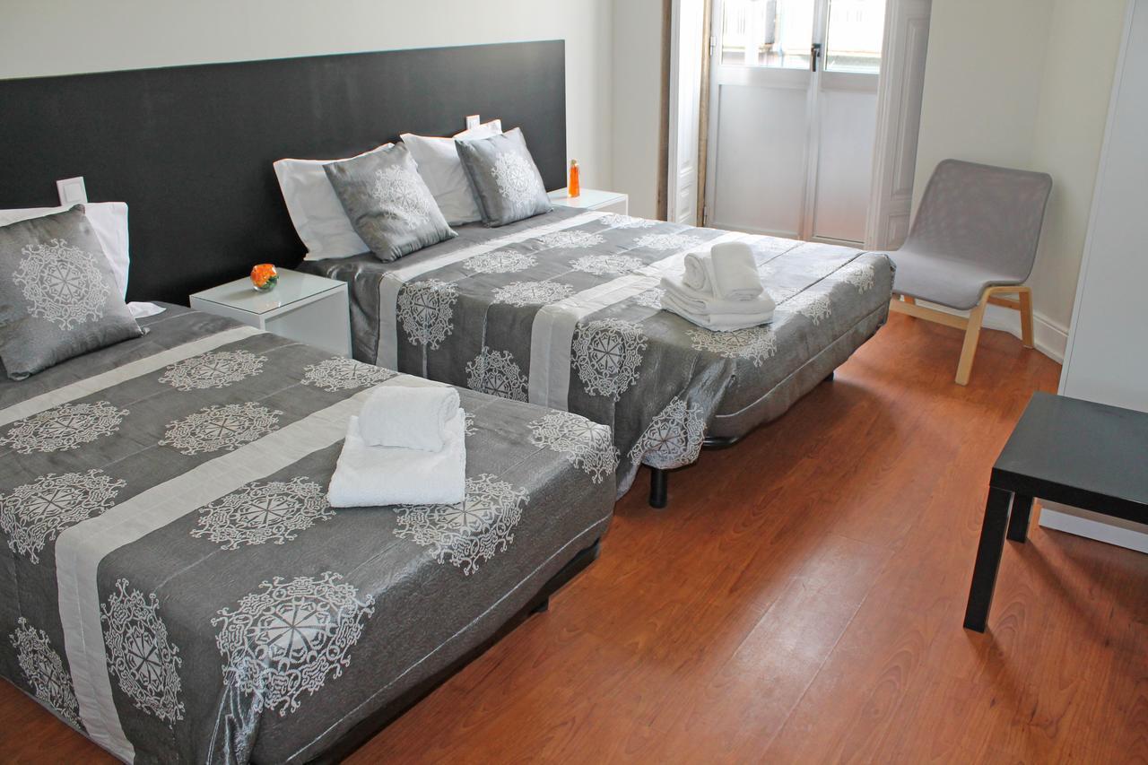 Lunar Guest House Порто Екстериор снимка